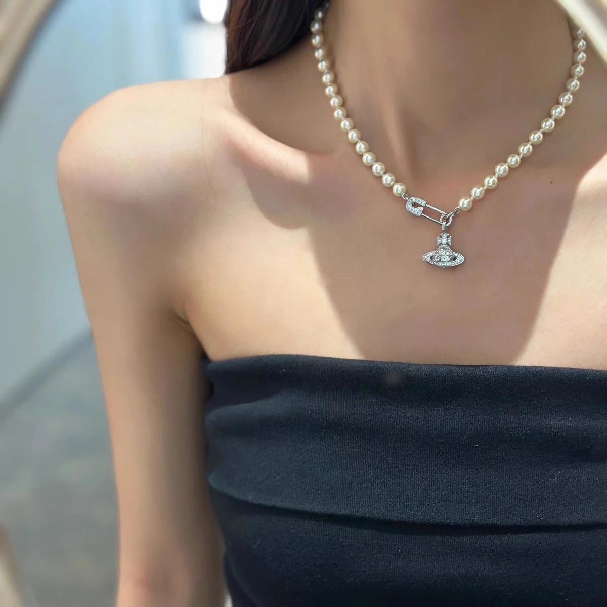 Vivienne Westwood Orb Pearl Necklace Gold - 8