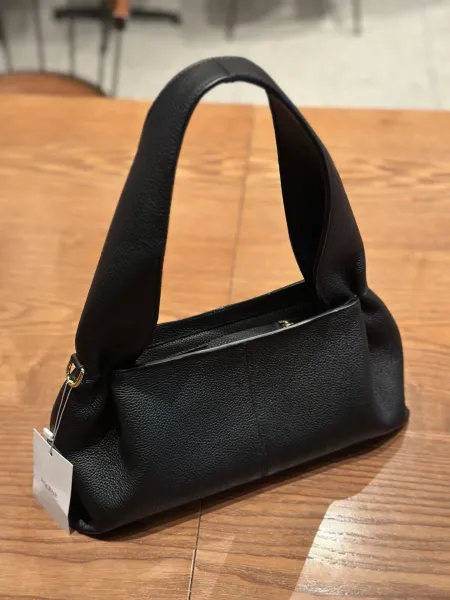 Bottega Veneta Jodie Bag Off-White Pebbled Leather Hobo Bag - 7