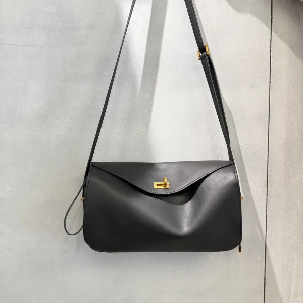 Saint Tears Envelope Crossbody Bag Black - 1