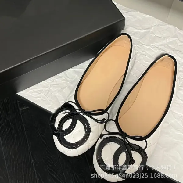 Chanel CC Logo Quilted Ballet Flats Black and White Shoes - 21
