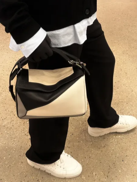 Loewe Puzzle Bag Black and White Leather Shoulder Bag - 14