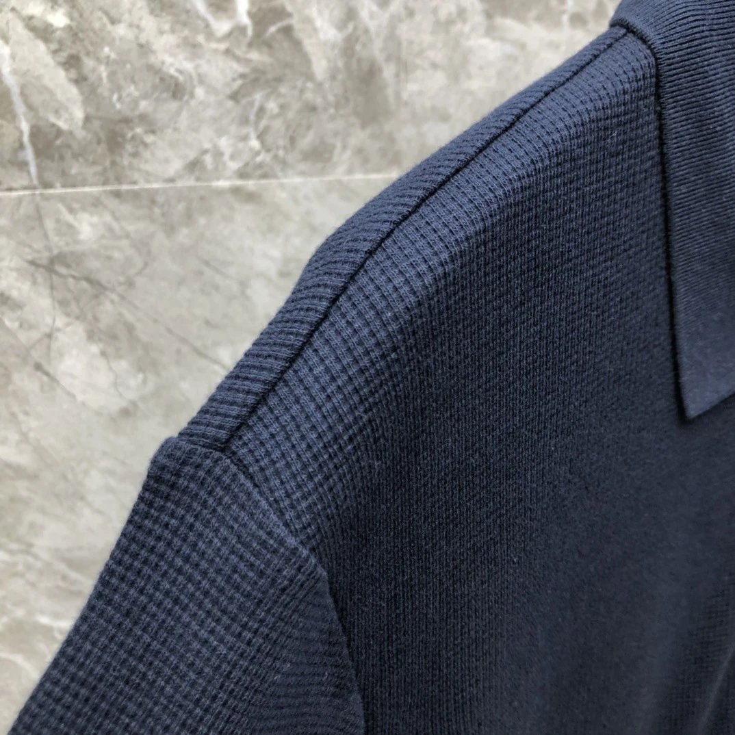 Thom Browne Classic Four-Bar Stripe Gray Knit Polo - 32