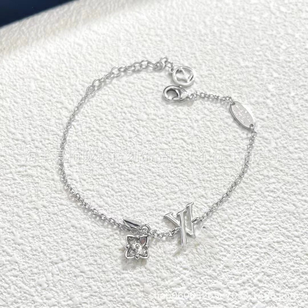 Louis Vuitton LV Flower Charm Silver Bracelet - 5