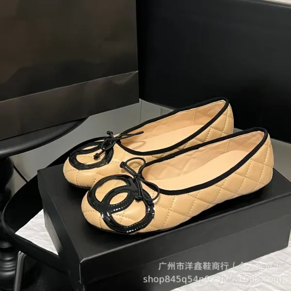 Chanel CC Logo Quilted Ballet Flats Black and White Shoes - 22