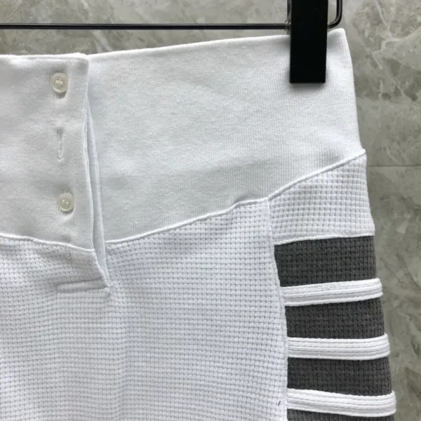 Thom Browne 4-Bar Stripe Waffle Knit Shorts White - 19