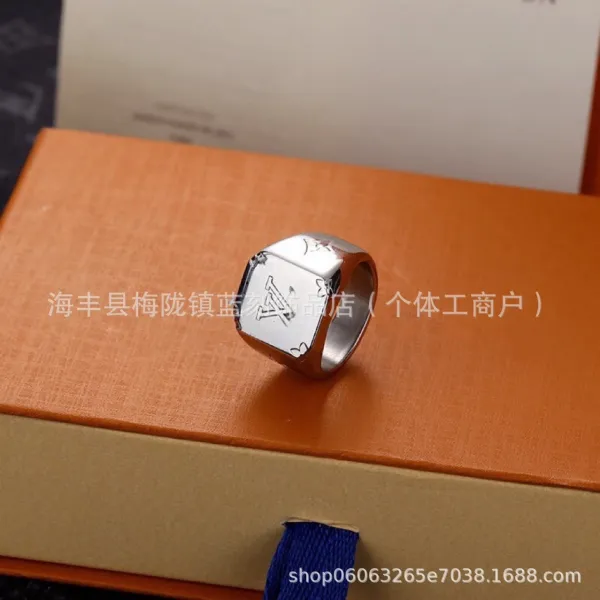 Louis Vuitton Monogram Cube Ring Gold and Silver Rings - 3