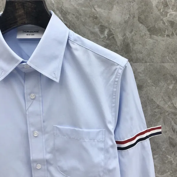 Thom Browne Classic White Shirt with 4-Bar Stripe Sleeve Detail - 17
