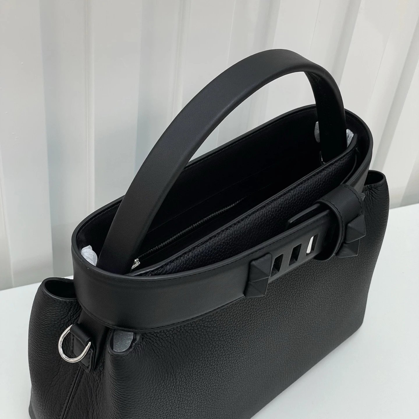Hermès Kelly Danse Taupe Togo Leather Handbag - 10