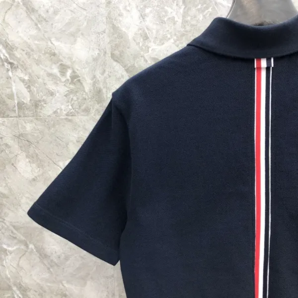 Thom Browne Classic Four-Bar Stripe Gray Polo - 33