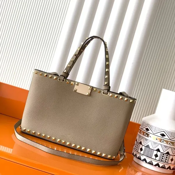 Valentino Garavani Rockstud Metallic Silver Tote Bag - 7