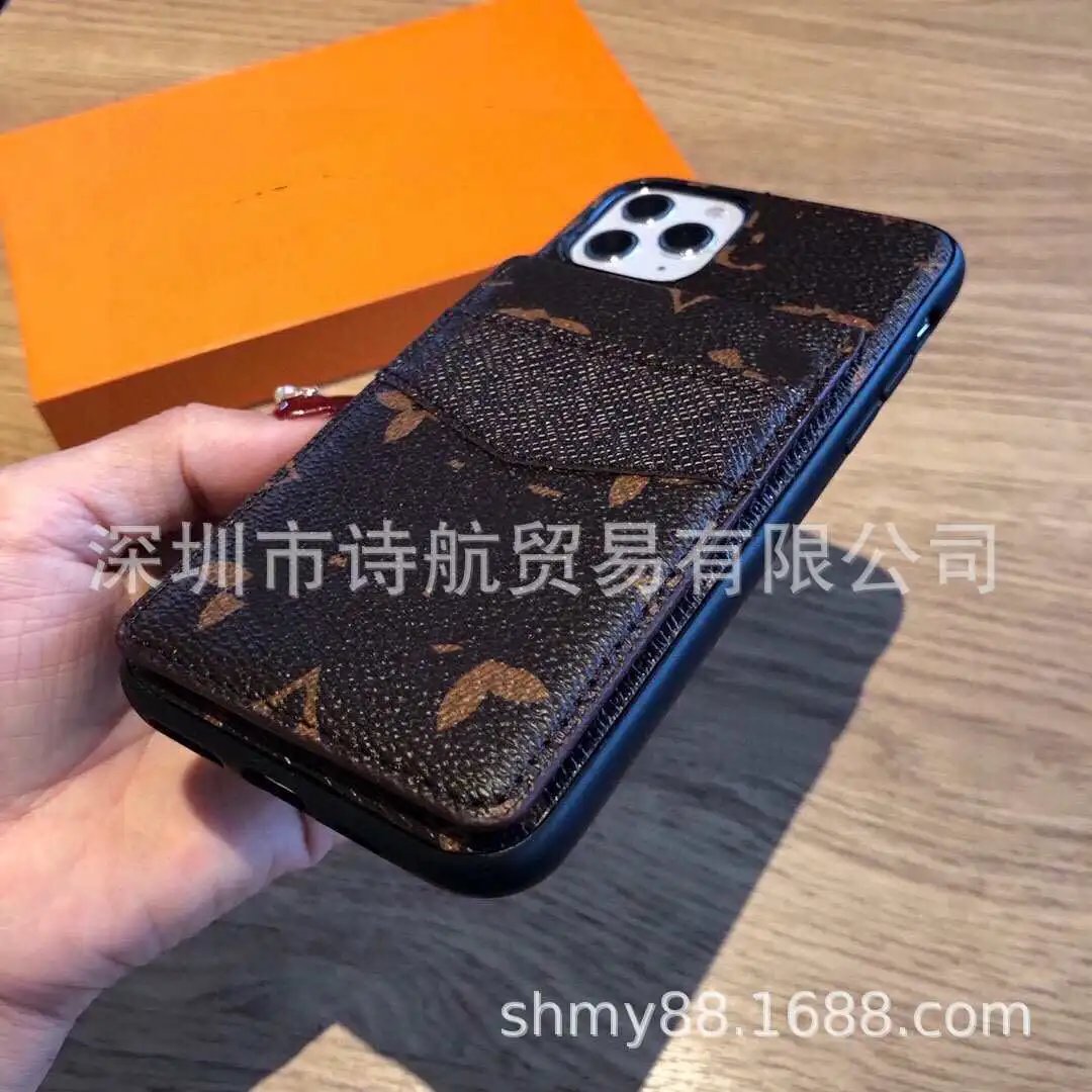 Louis Vuitton Monogram Cardholder Phone Case Black/Brown - 5