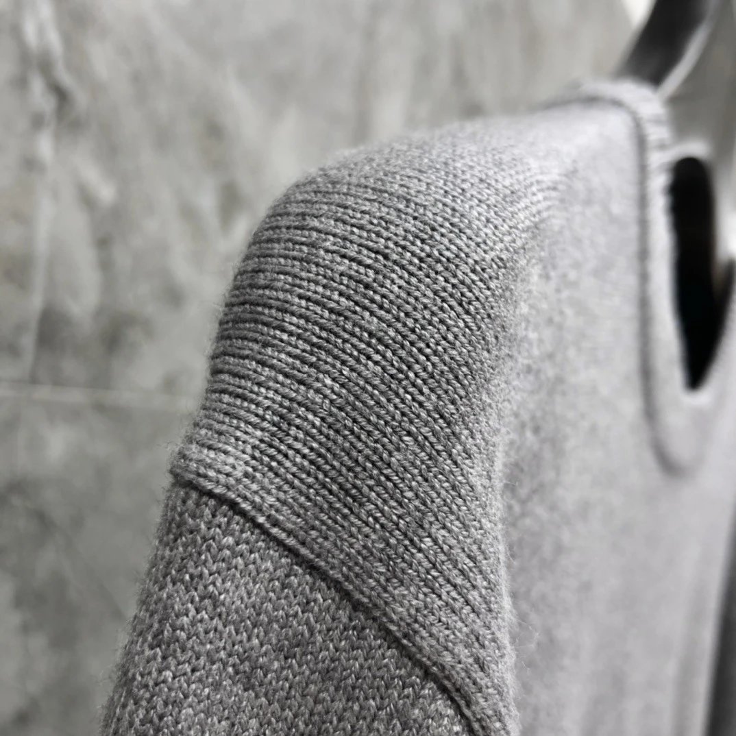 Thom Browne 4-Bar Stripe Crewneck Sweater Beige - 11