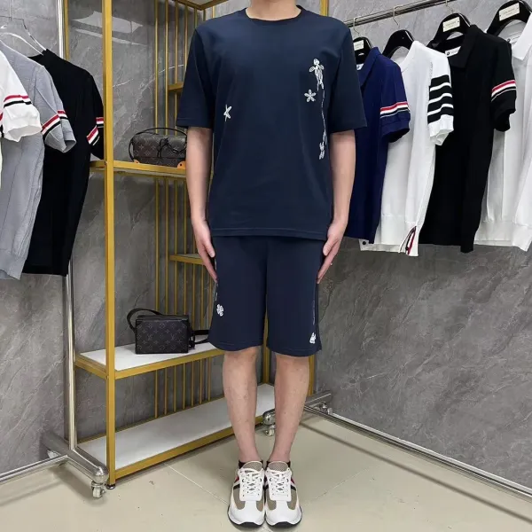 Thom Browne Turtle and Star Embroidered Navy T-Shirt - 3