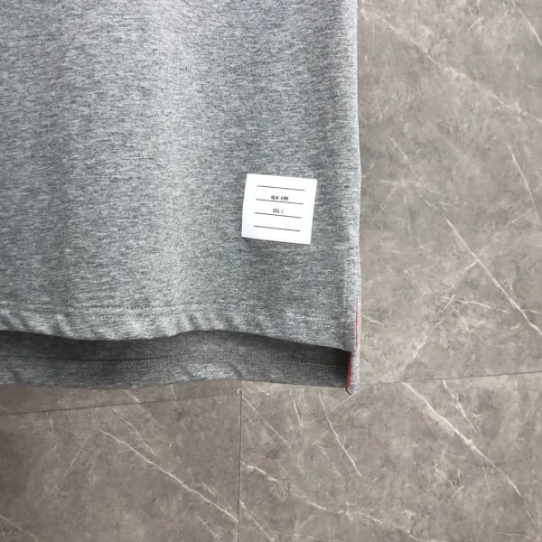 Thom Browne Classic Four-Bar Stripe Navy T-Shirt - 28