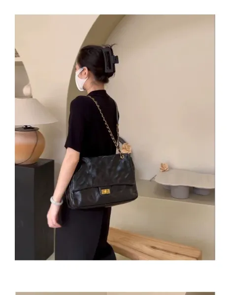 Chanel Classic Flap Bag Black Quilted Leather Shoulder Bag - 6