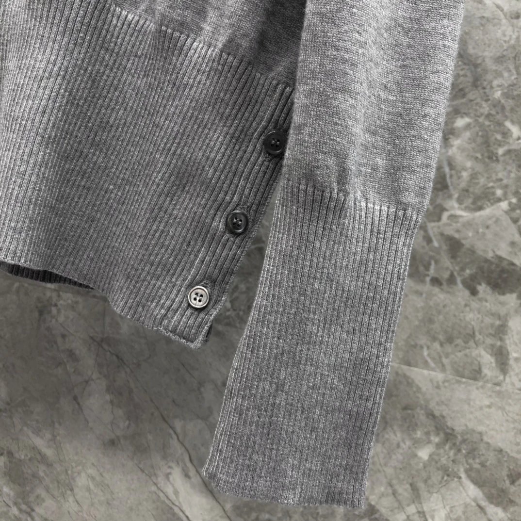 Thom Browne 4-Bar Stripe Crewneck Sweater Beige - 15