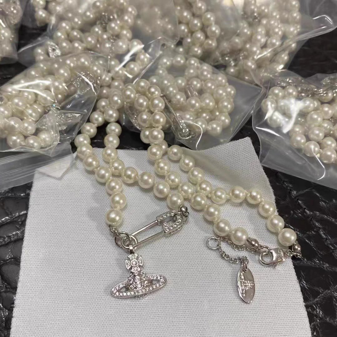 Vivienne Westwood Orb Pearl Necklace Gold - 14