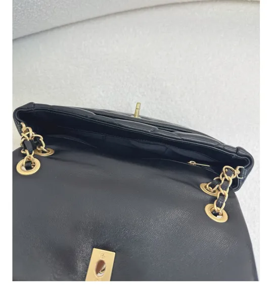 Chanel 19 Bag Black Quilted Leather Chain Shoulder Bag - 22