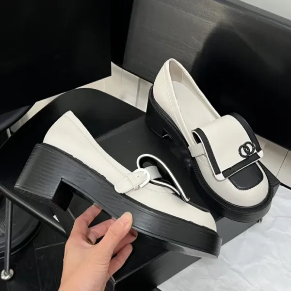 Chanel CC Logo Loafers White and Black Leather Platform Loafers - 8
