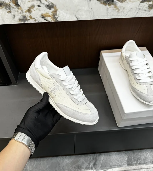 CELINE Sneakers Triomphe embroidered lace-up product detail image 11
