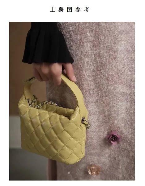 Chanel 22 Bag Black Quilted Leather Shoulder Bag - 7
