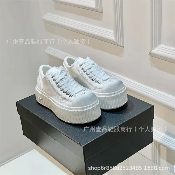 Off-White x Unknown Designer Chunky Platform Sneakers Black/White - 4