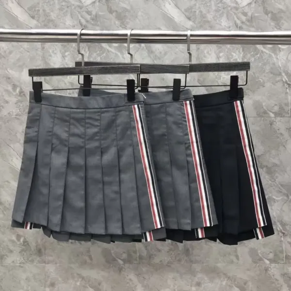 Thom Browne Pleated Tennis Skirt Pink Grid - 23