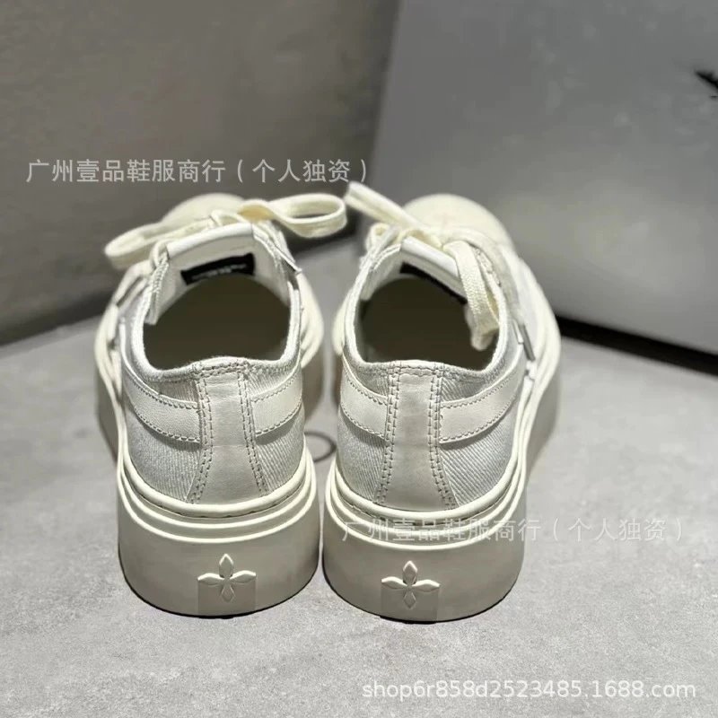 Off-White x Converse Chuck Taylor All Star Platform Black/White Chunky Sneakers - 11