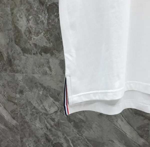 Thom Browne Anchor Embroidered Navy T-Shirt - 40