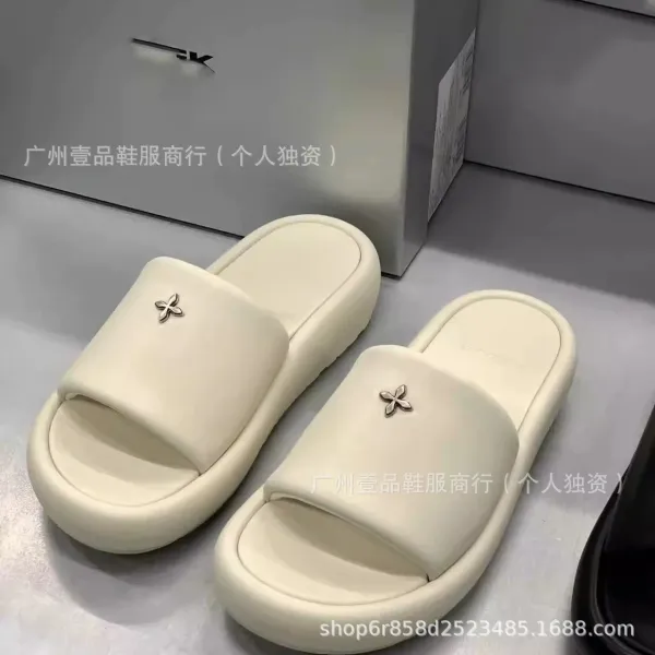 Off-White x Unknown Designer Cross Motif Canvas Slippers Beige Slippers - 35
