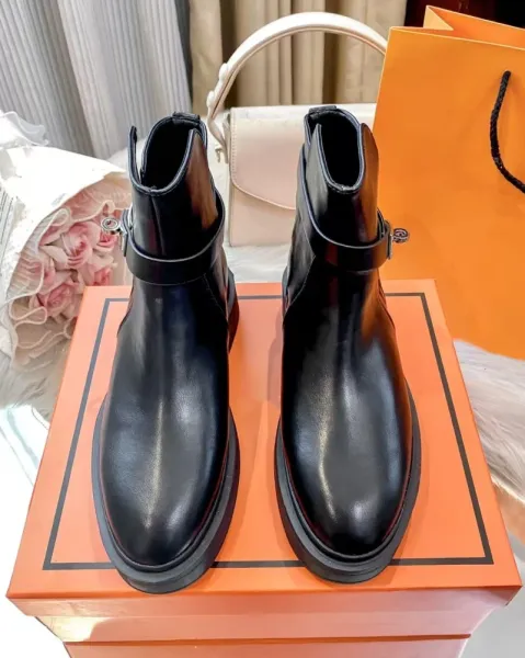 Hermès Jodphur Boot Black Leather Ankle Boots - 2