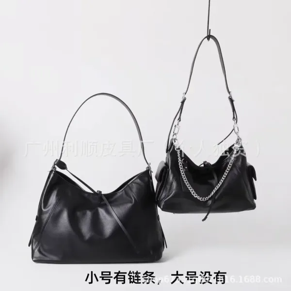 Black Warrior Hobo Bag in Glossy Leather with Chain Strap - 7