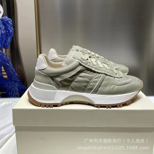 Maison Margiela Tabi Sneaker Black Beige Chunky Sneakers - 32