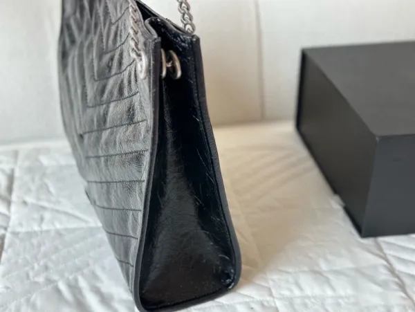 Saint Laurent Monogramme Chain Bag Black Patent Leather Shoulder Bag - 7