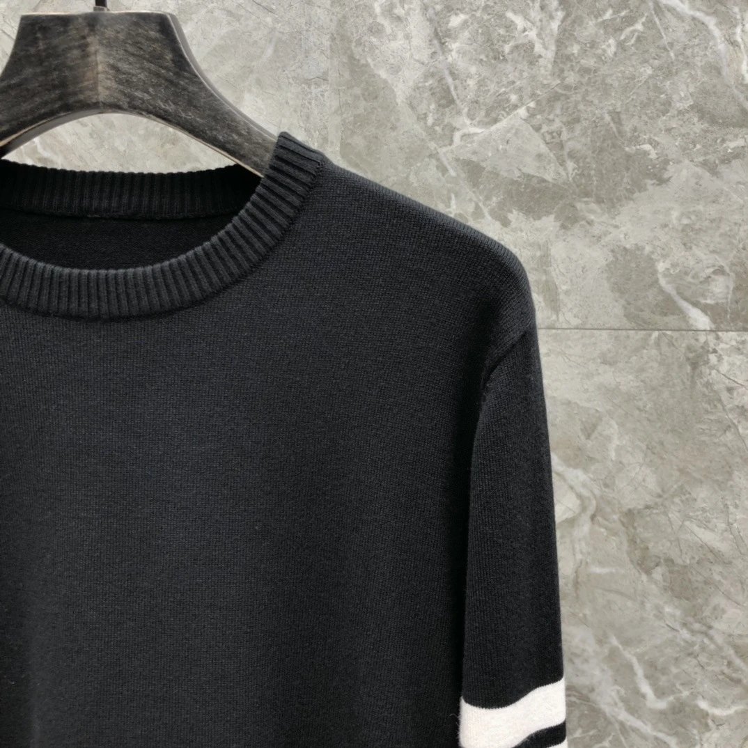 Thom Browne 4-Bar Stripe Crewneck Sweater Beige - 38