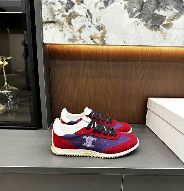 CELINE Sneakers Triomphe embroidered lace-up product detail image 8