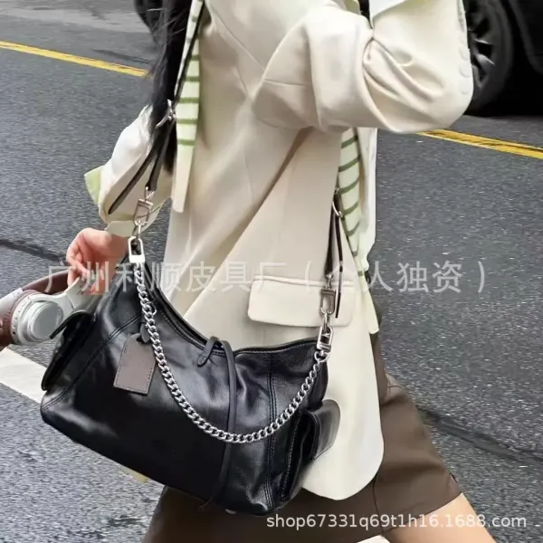 Black Warrior Hobo Bag in Glossy Leather with Chain Strap - 5