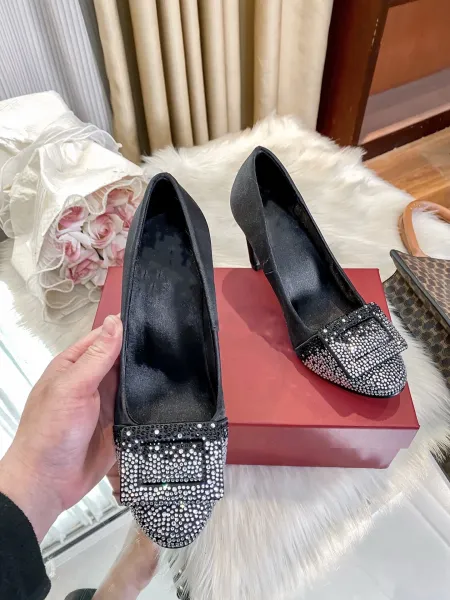 Roger Vivier Rockstud Flat Burgundy Crystal-Embellished Loafers - 9