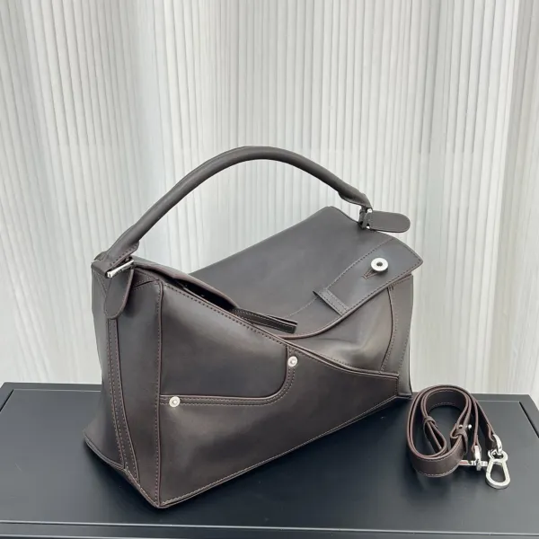 Loewe Puzzle Small Black Leather Handbag - 10