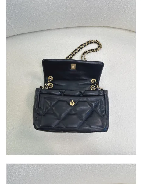 Chanel 19 Bag Black Quilted Leather Chain Shoulder Bag - 21