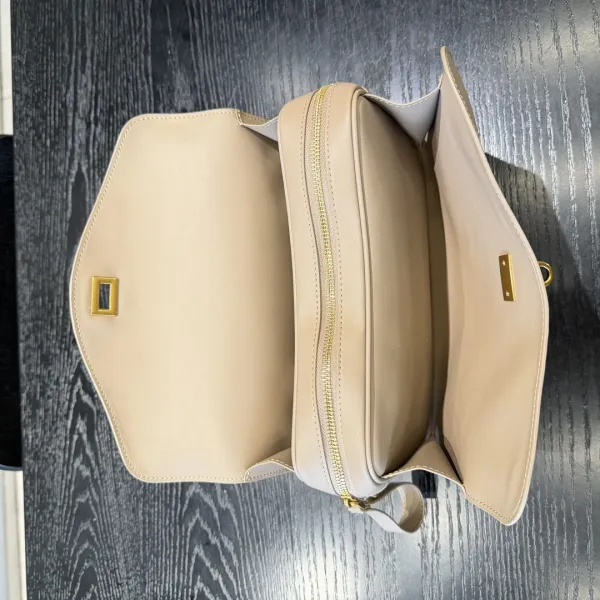 M Stand Beige Envelope Crossbody Bag - 25