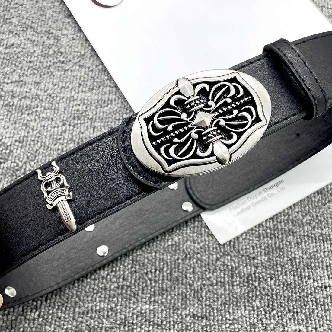 OUYUE Ornate Cross Buckle Black Leather Belt - 22
