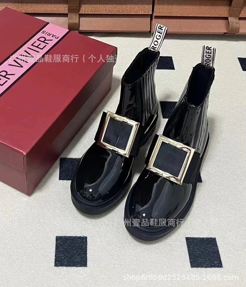 Rochas Paris Crystal-Embellished Patent Leather Loafers Black - 7