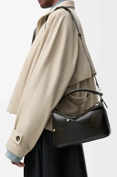 Loewe Puzzle Small Black Leather Handbag - 5