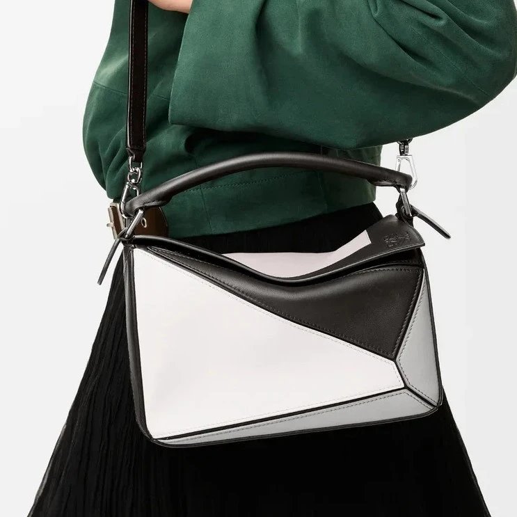 Colorblock Geometric Quilted Shoulder Bag