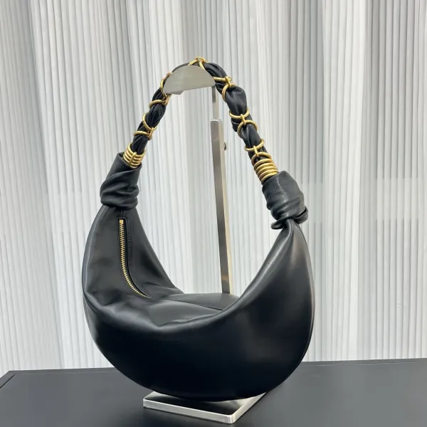 Bottega Veneta The Pouch Hobo Bag Black - 21