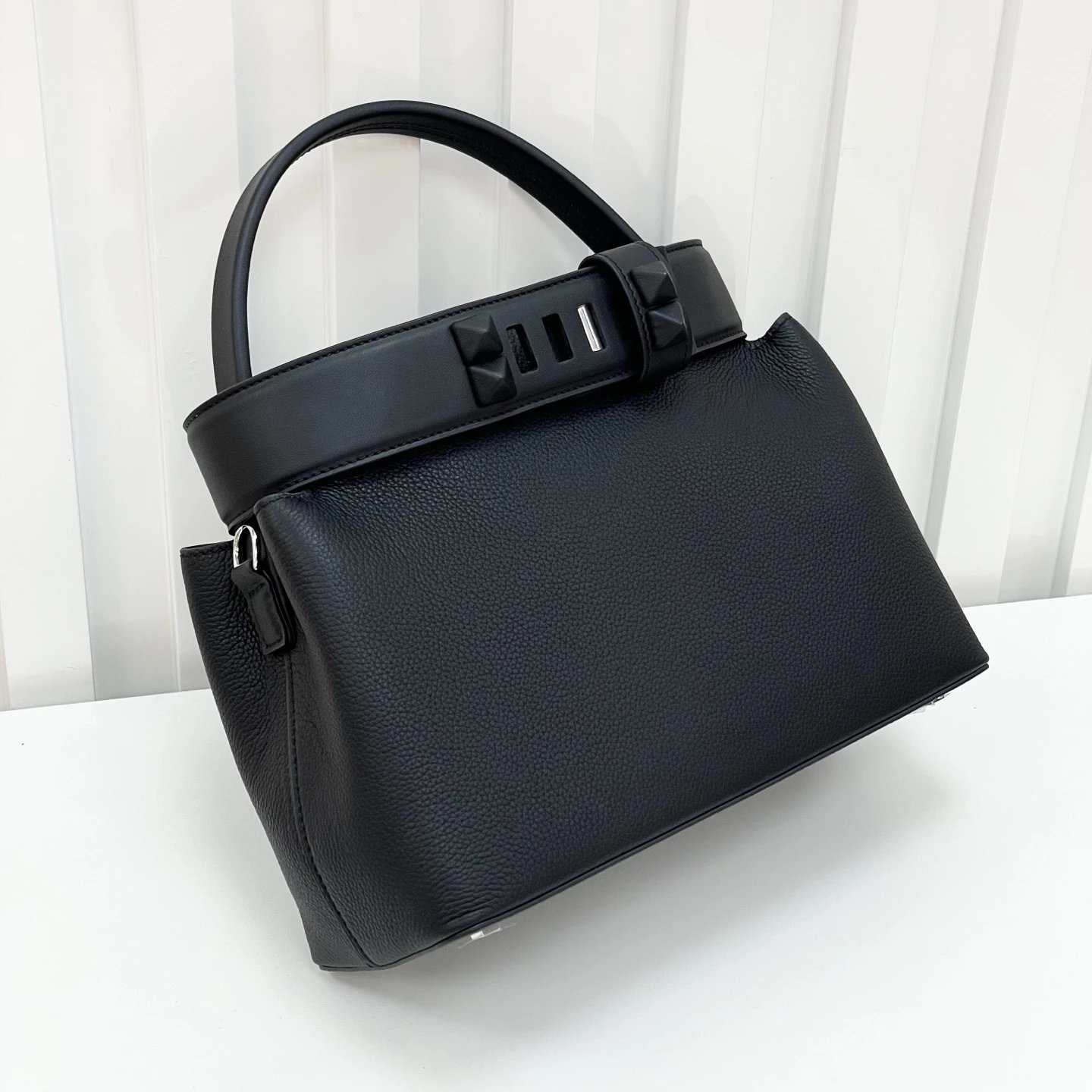 Hermès Kelly Danse Taupe Togo Leather Handbag - 6