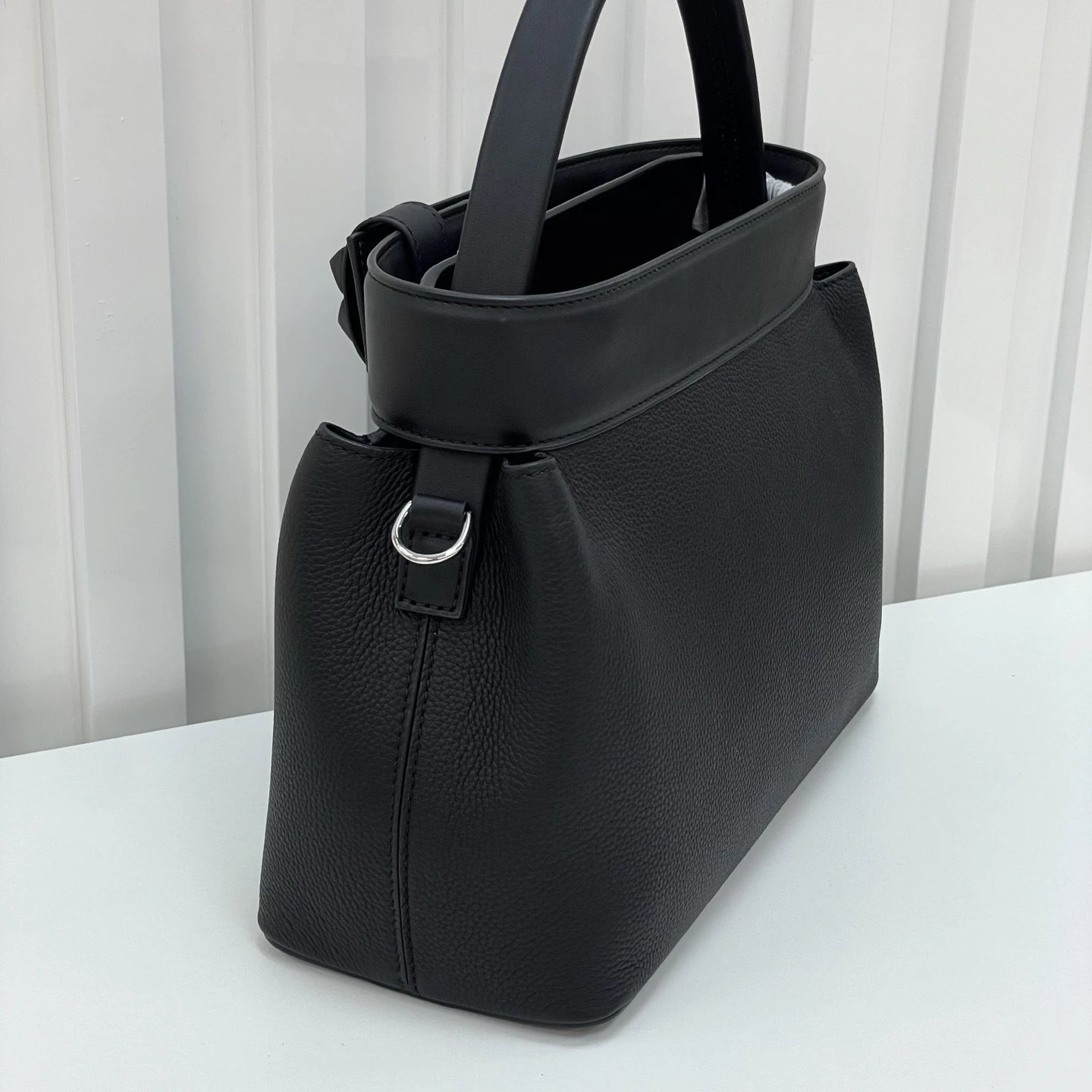 Hermès Kelly Danse Taupe Togo Leather Handbag - 7
