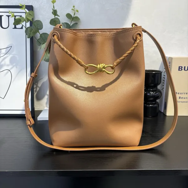 Bottega Veneta The Knot Bucket Bag Chocolate Brown Leather - 22