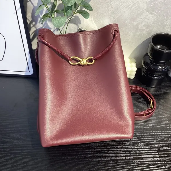 Bottega Veneta The Knot Bucket Bag Chocolate Brown Leather - 29